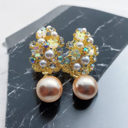 Imported Enchanted Floral Pearl Earrings – Luxurious Elegance Redefined! Intricate Floral Designs Adorned With Shimmering Crystals