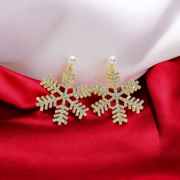 Imported Dazzling Snowflake Earrings – Perfect Winter Elegance Snowflake Earrings